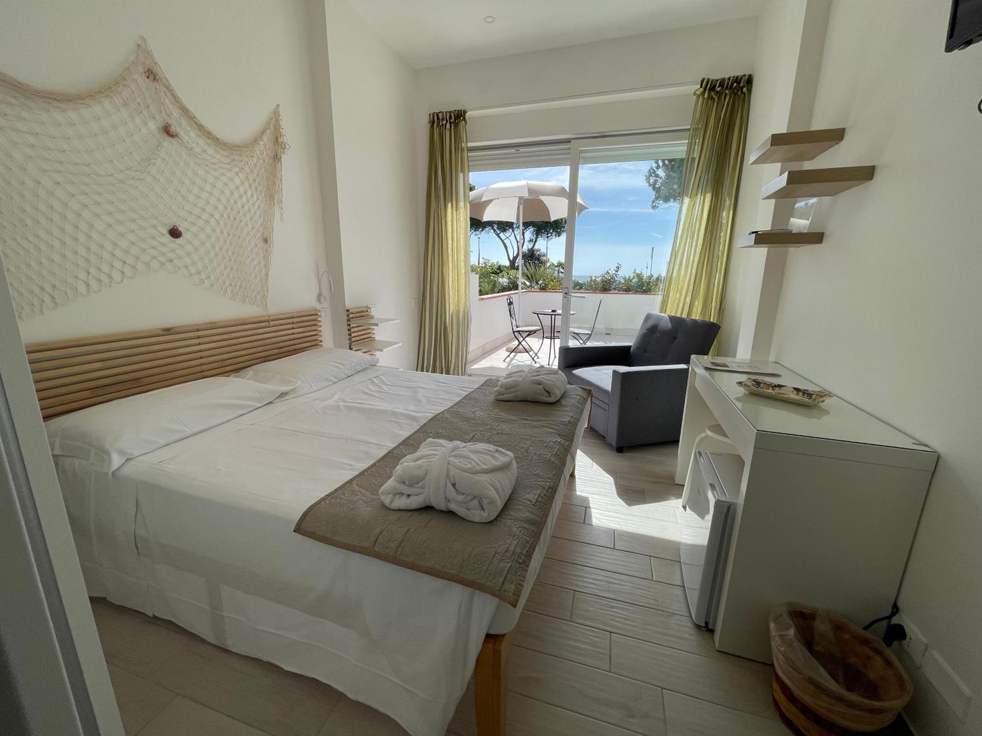 Capo Circeo Beach Resort Spa Fronte Mare سان فيليس سيرسيو المظهر الخارجي الصورة